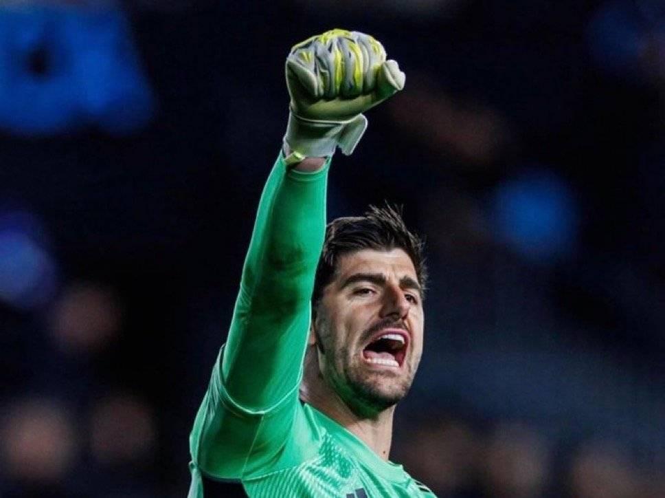 GA黄金甲体育官方网站-助攻型门将？库尔图瓦成为首位单赛季欧冠送上2+助攻的门将